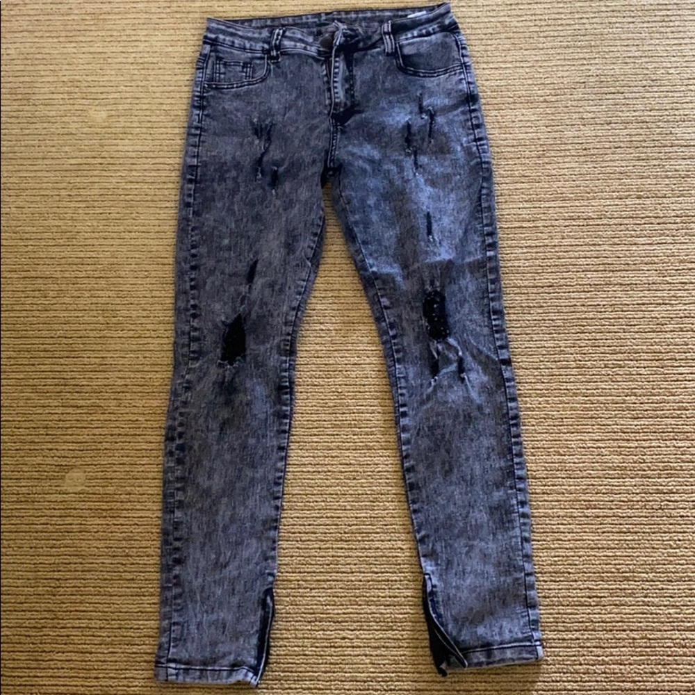 Ripped jeans